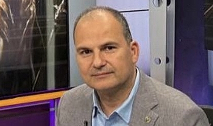 Адвокат Айкут Явуз: От преподавателя языков до выдающегося юриста в Турции